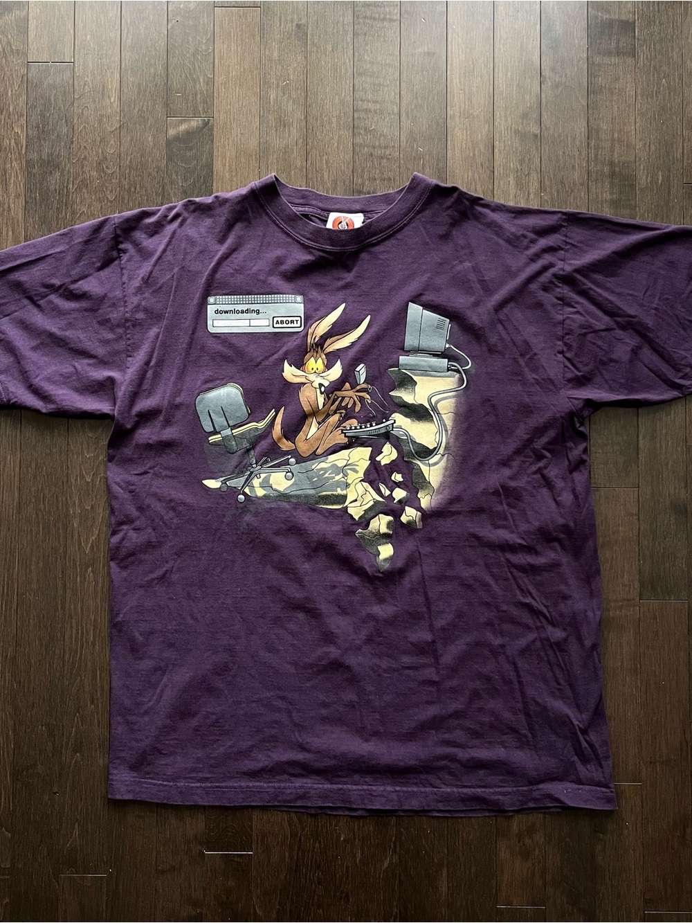 Vintage 90d Graphic Looney Tunes Wile E. Coyote Tee